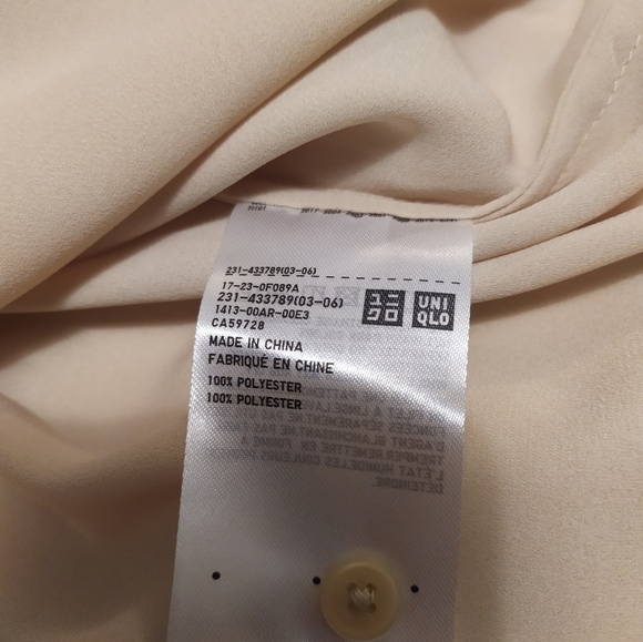 Uniqlo Button Up Ribbon Blouse Size S - Picture 3 of 3